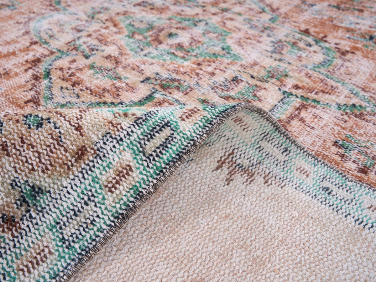 8613, Turkish Manisa Area Rug