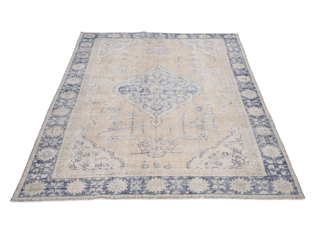 8604, Turkish Manisa Area Rug