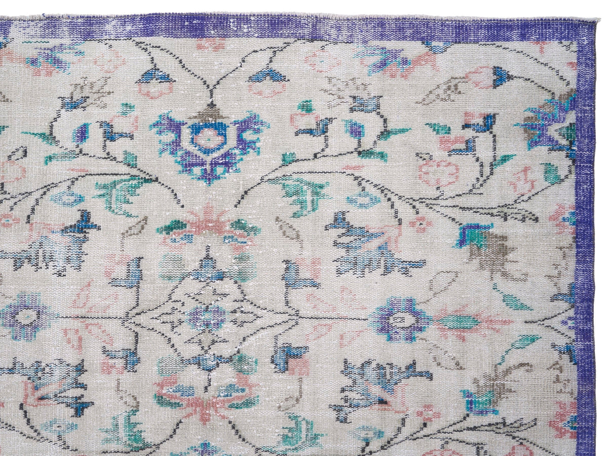 8625, Turkish Manisa Area Rug