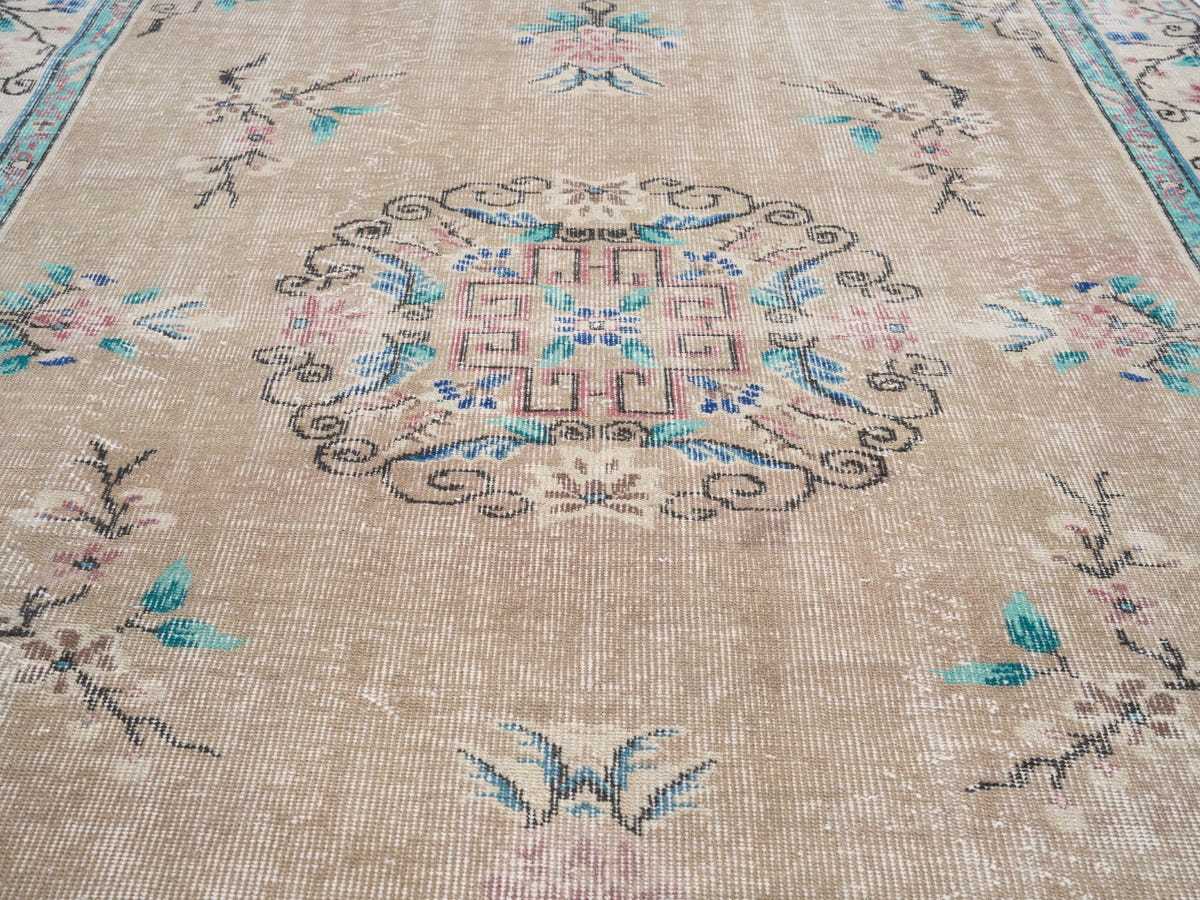 8612, Turkish Isparta Area Rug