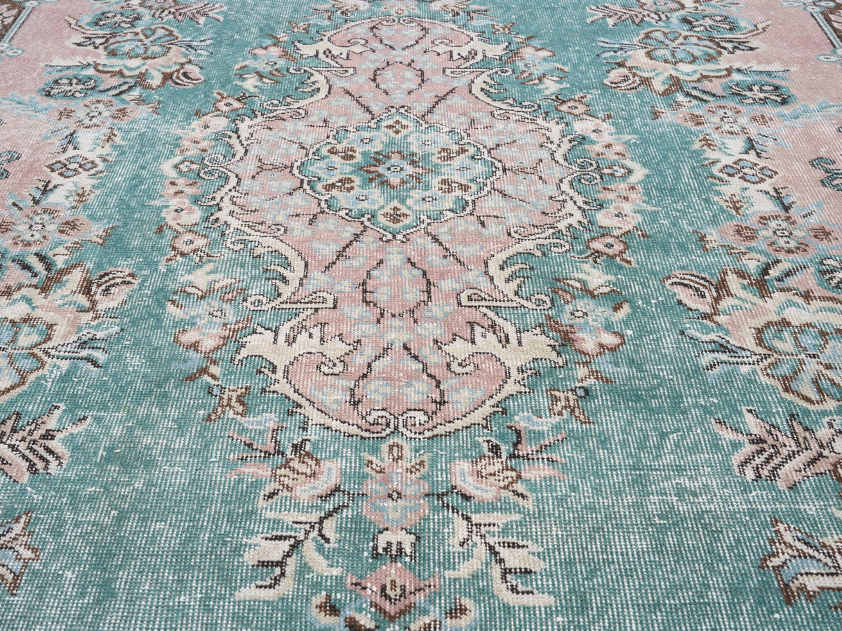 8598, Turkish Isparta Area Rug