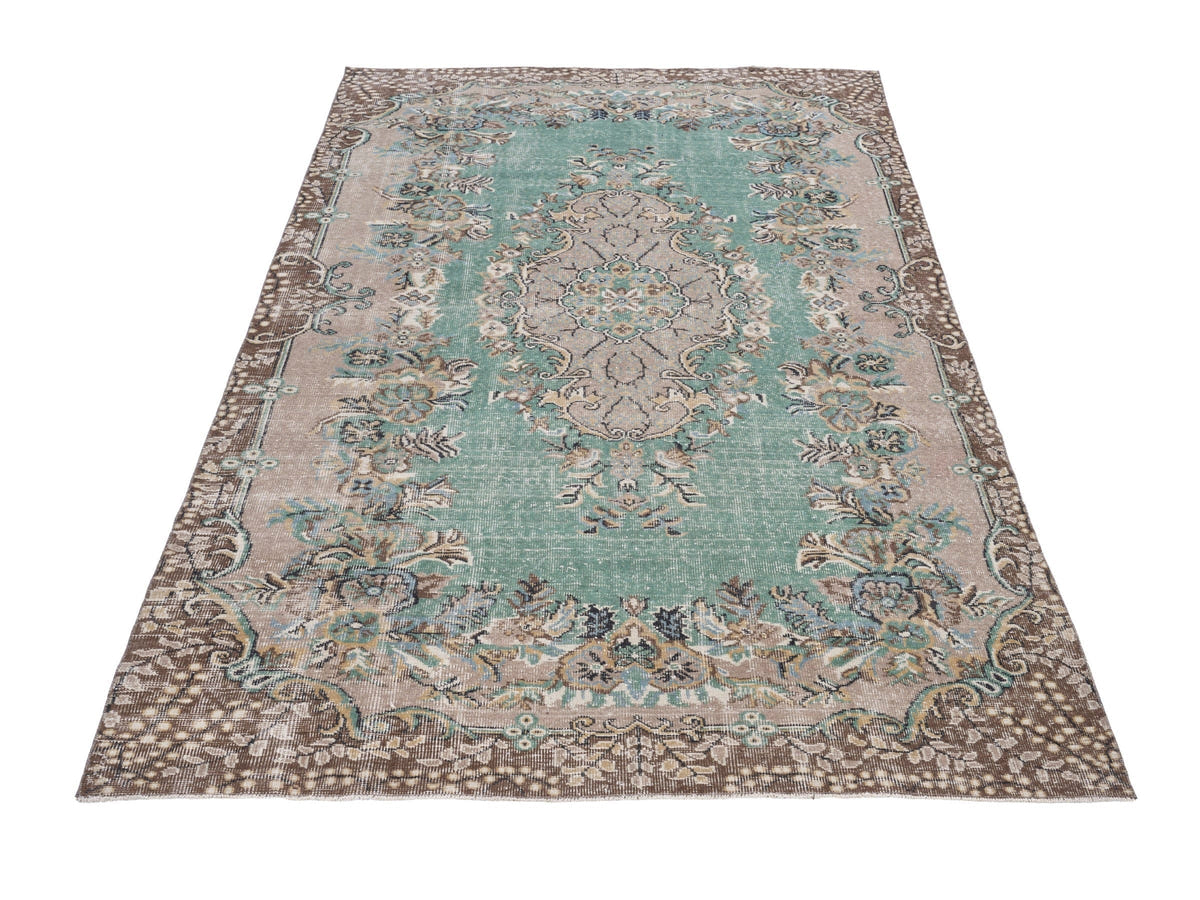 8590, Turkish Isparta Area Rug