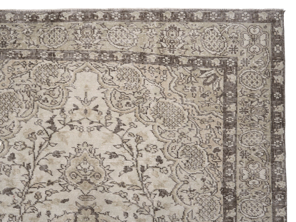 8561, Turkish Isparta Area Rug