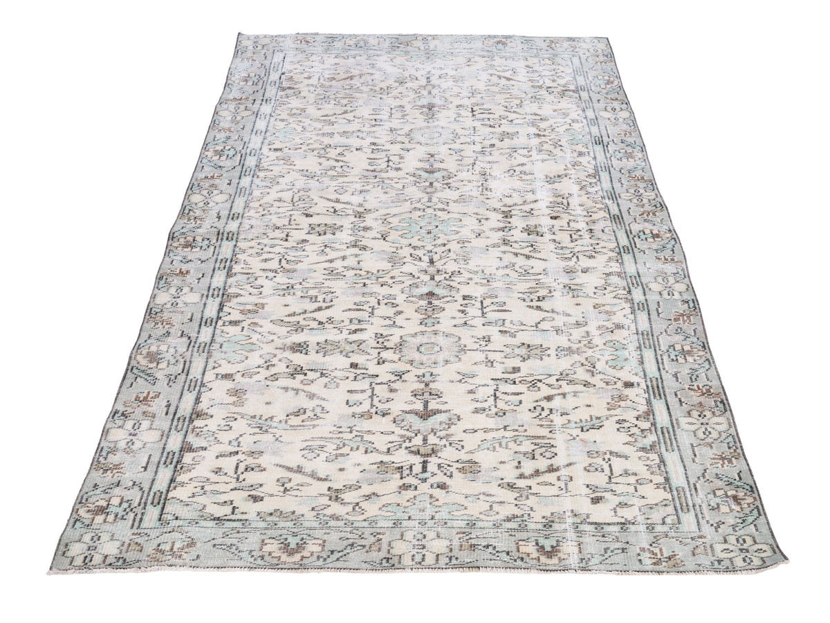 8559, Turkish Manisa Area Rug