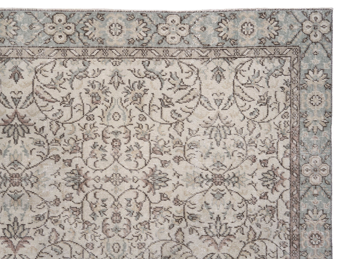 8555, Turkish Isparta Area Rug