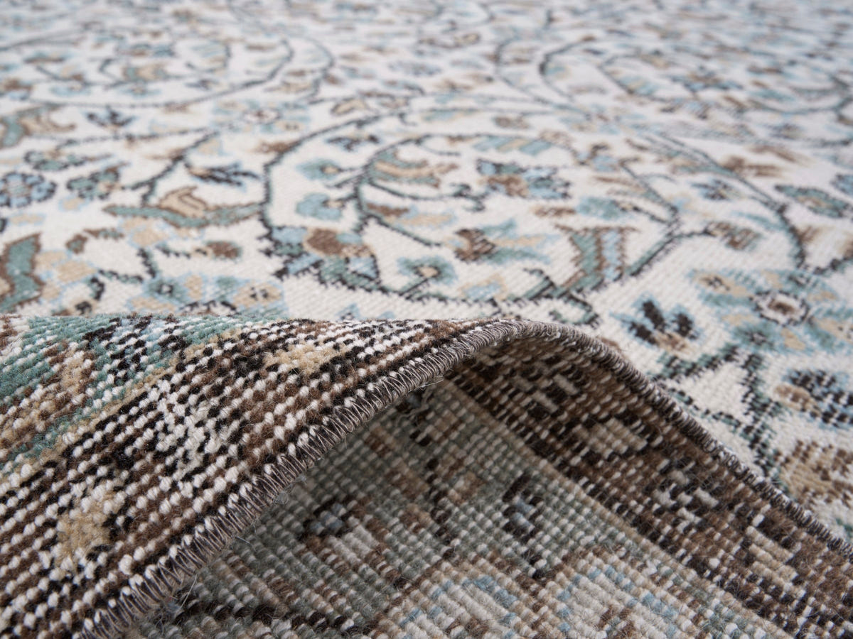 8531, Turkish Isparta Area Rug