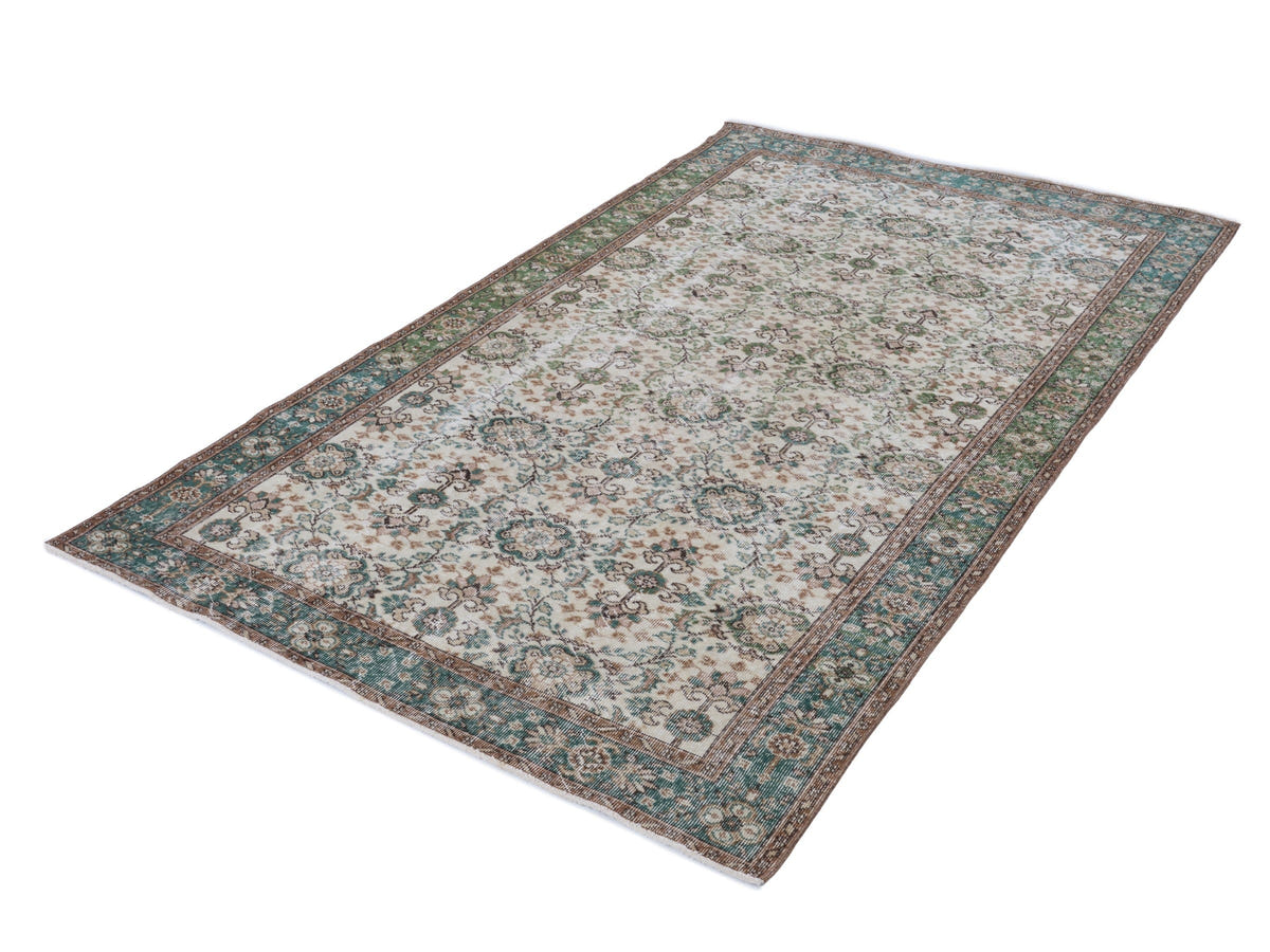 8076, Turkish Isparta Area Rug
