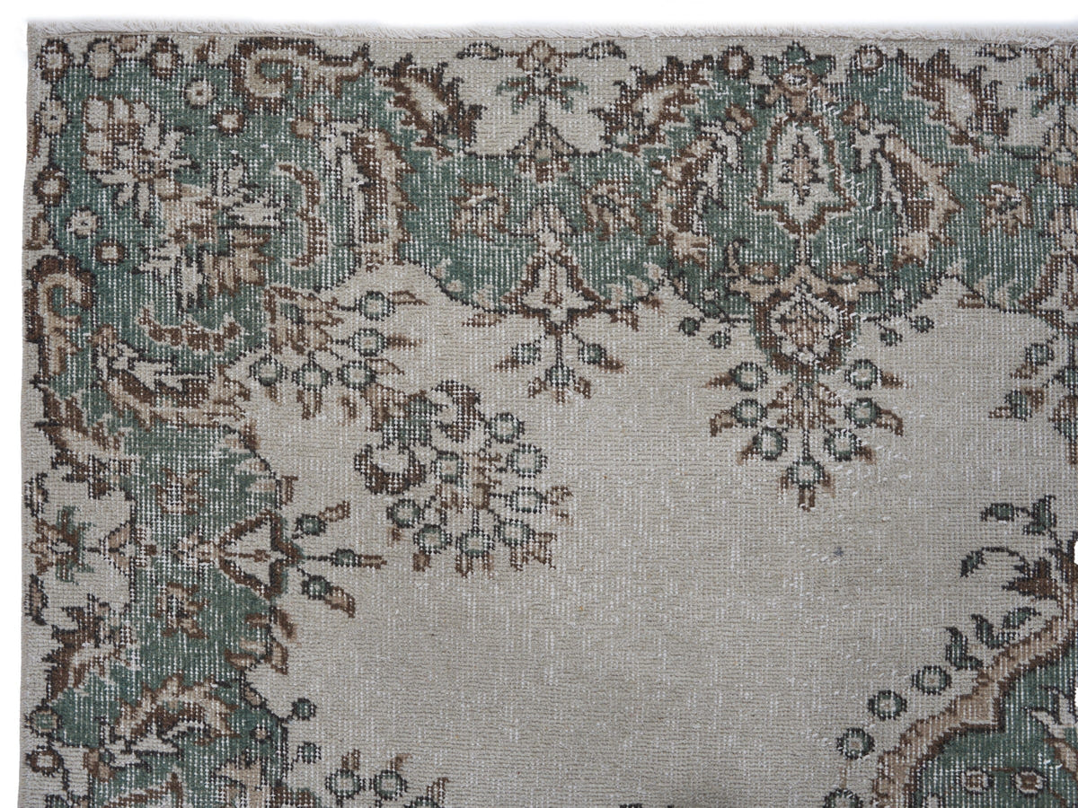 8014, Turkish Isparta Area Rug
