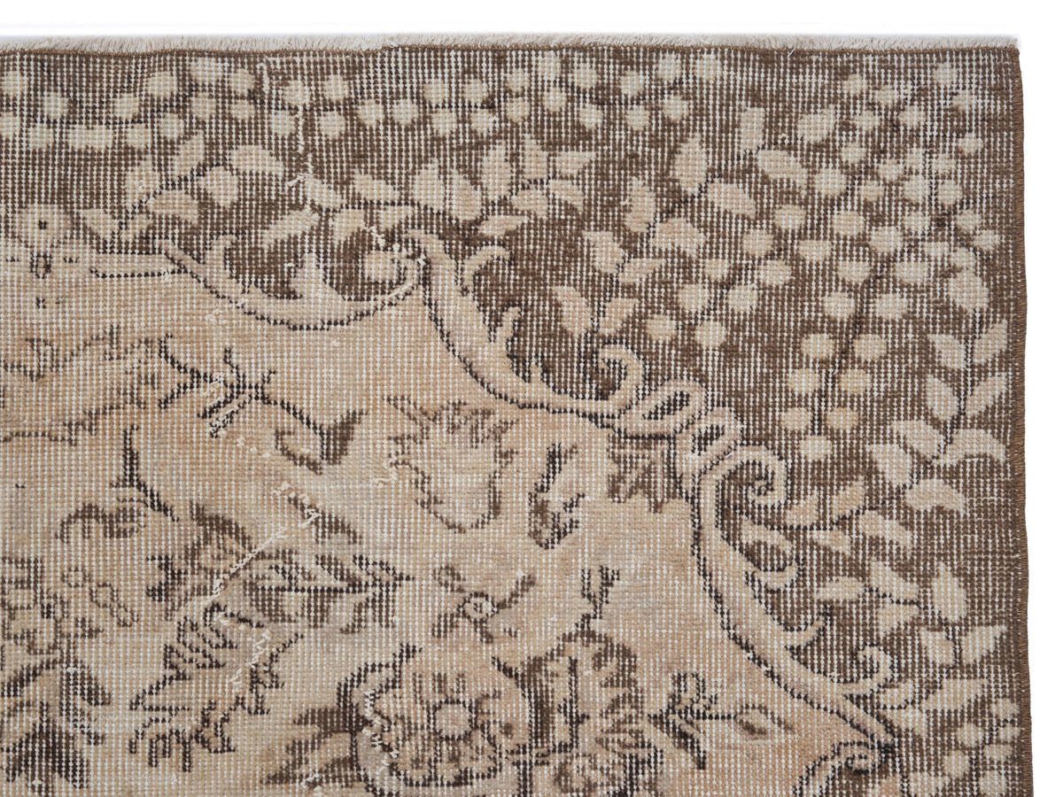 8203, Turkish Isparta Area Rug