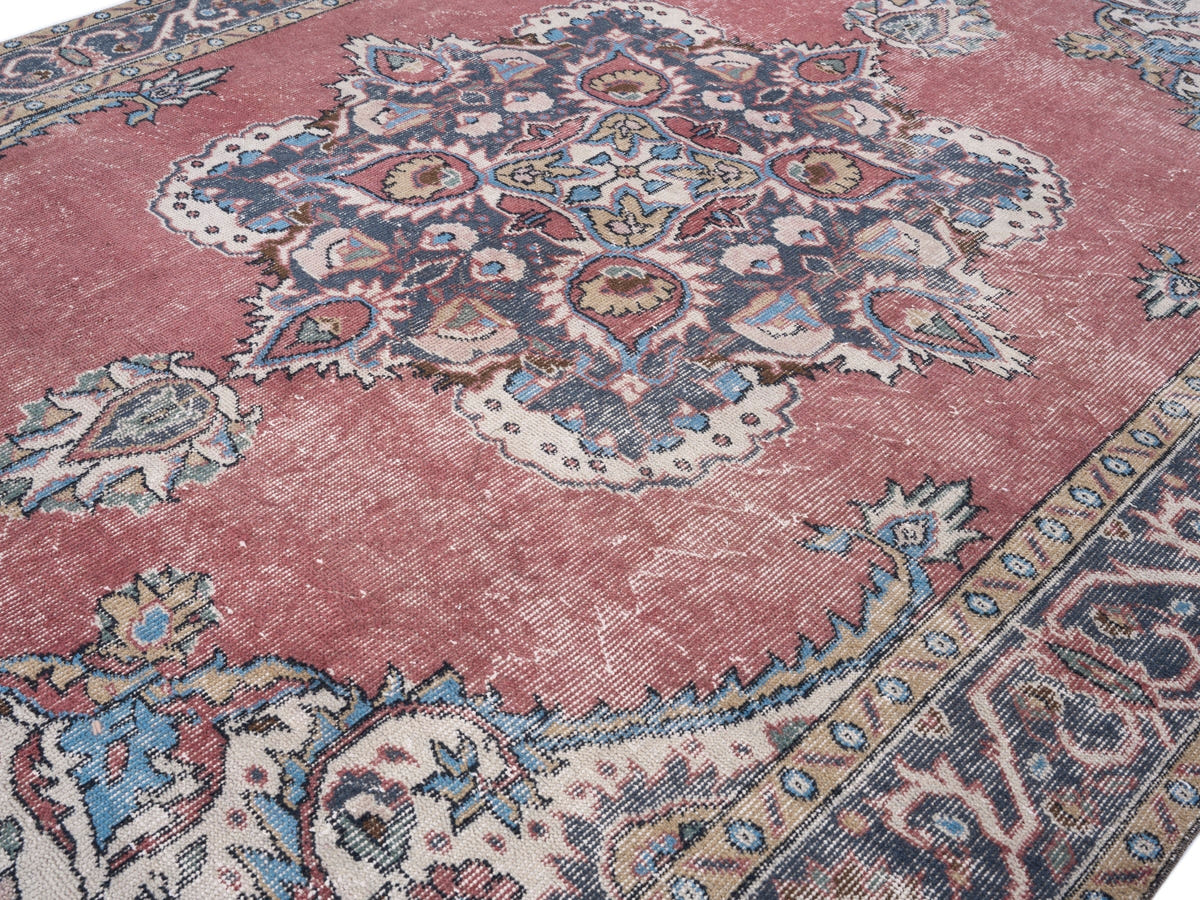 8484, Turkish Isparta Area Rug