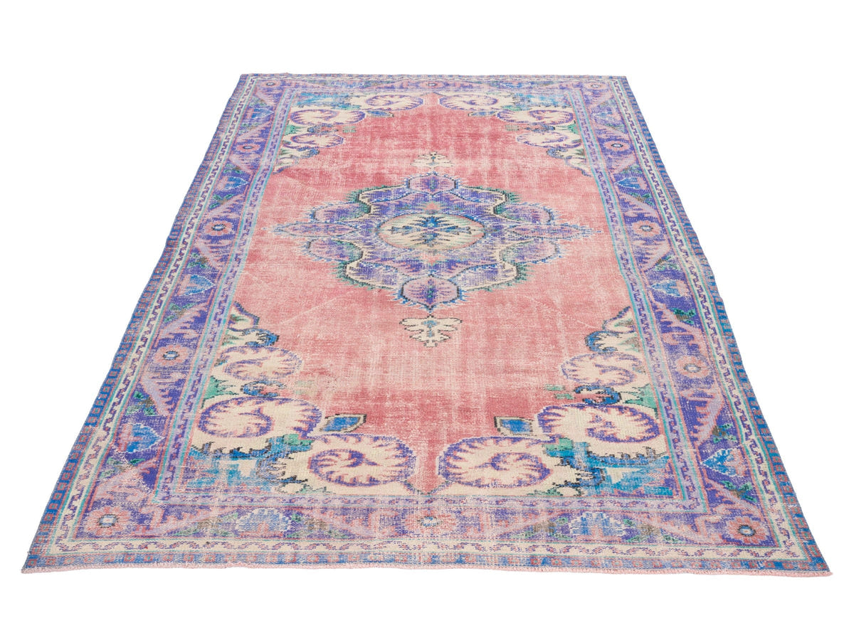 8475, Turkish Manisa Area Rug