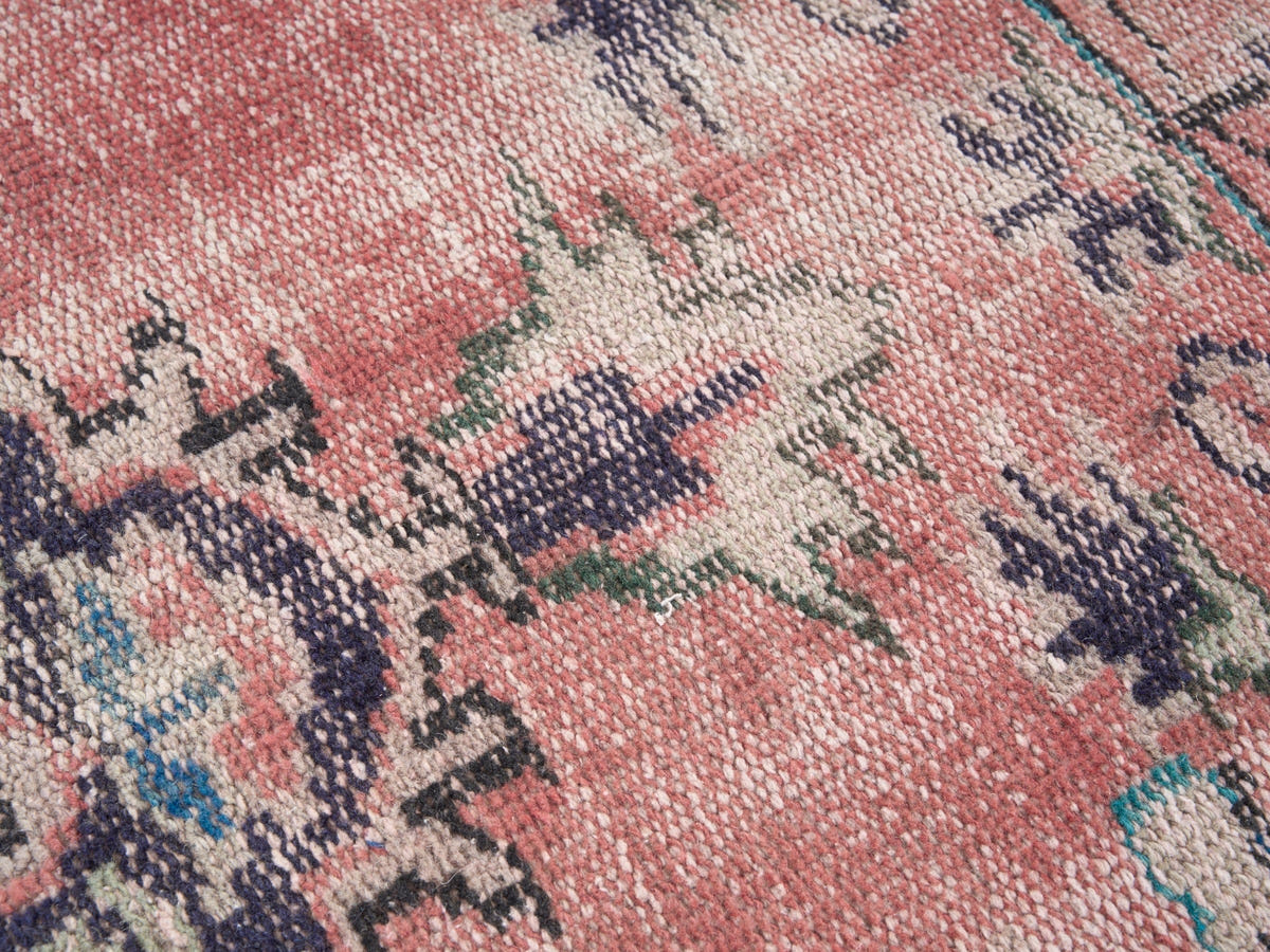 8518, Turkish Manisa Area Rug