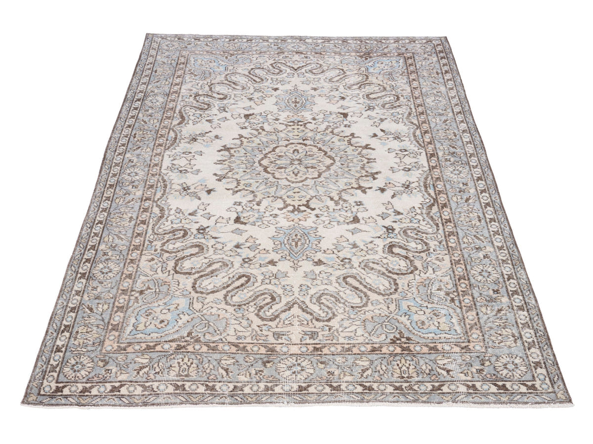 8490, Turkish Isparta Area Rug