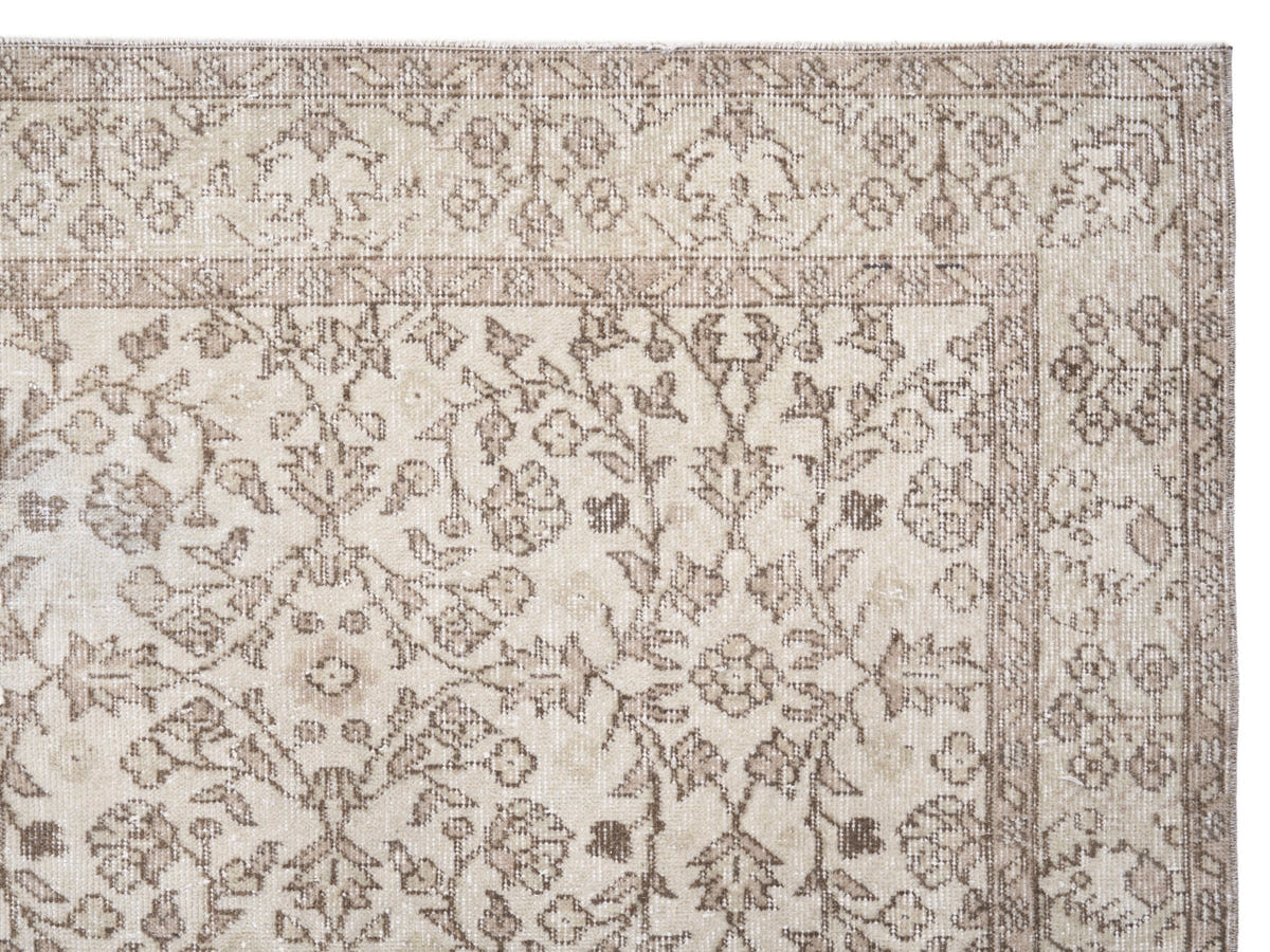 8458, Turkish Isparta Area Rug