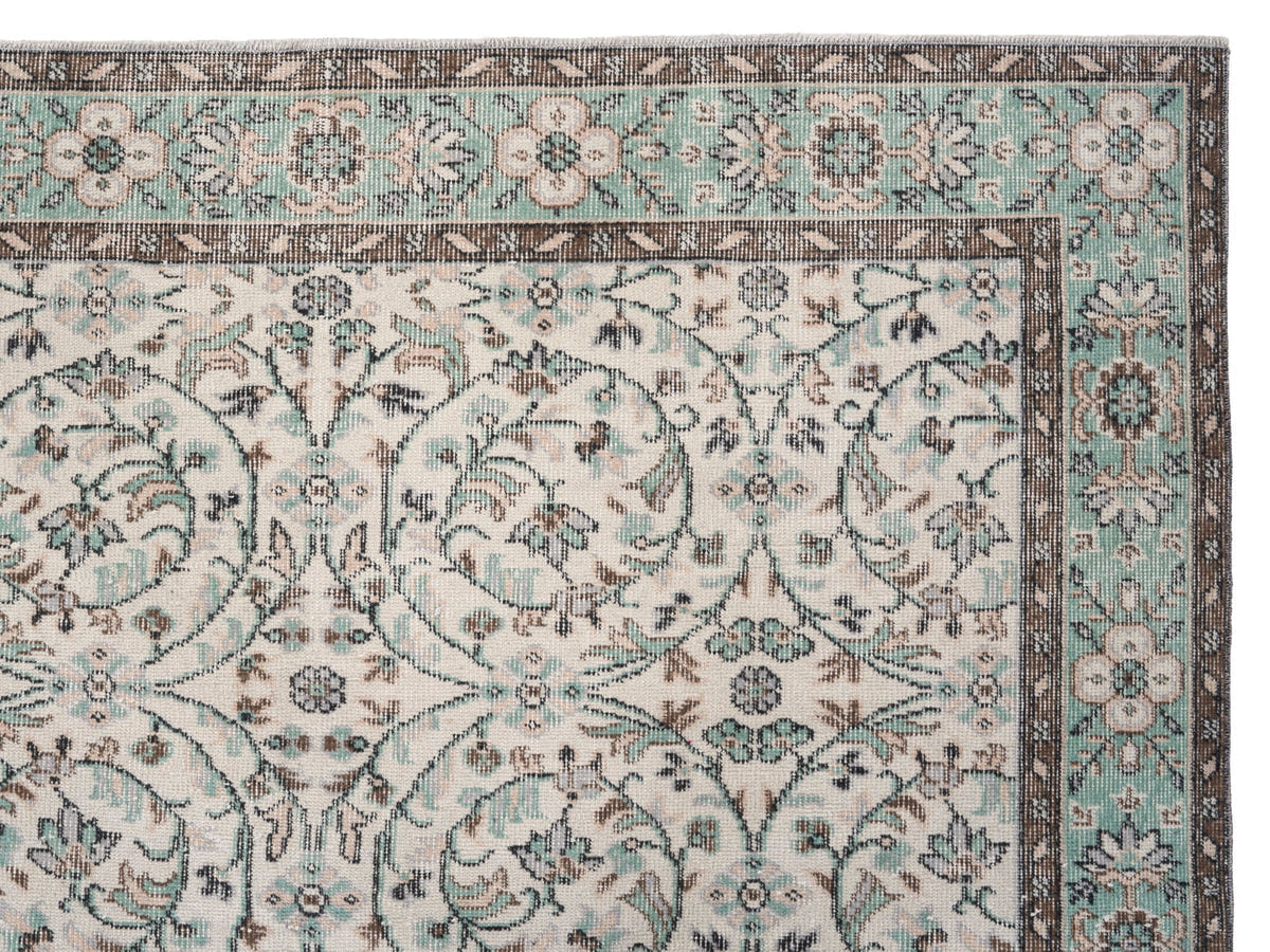 8834, Turkish Isparta Area Rug