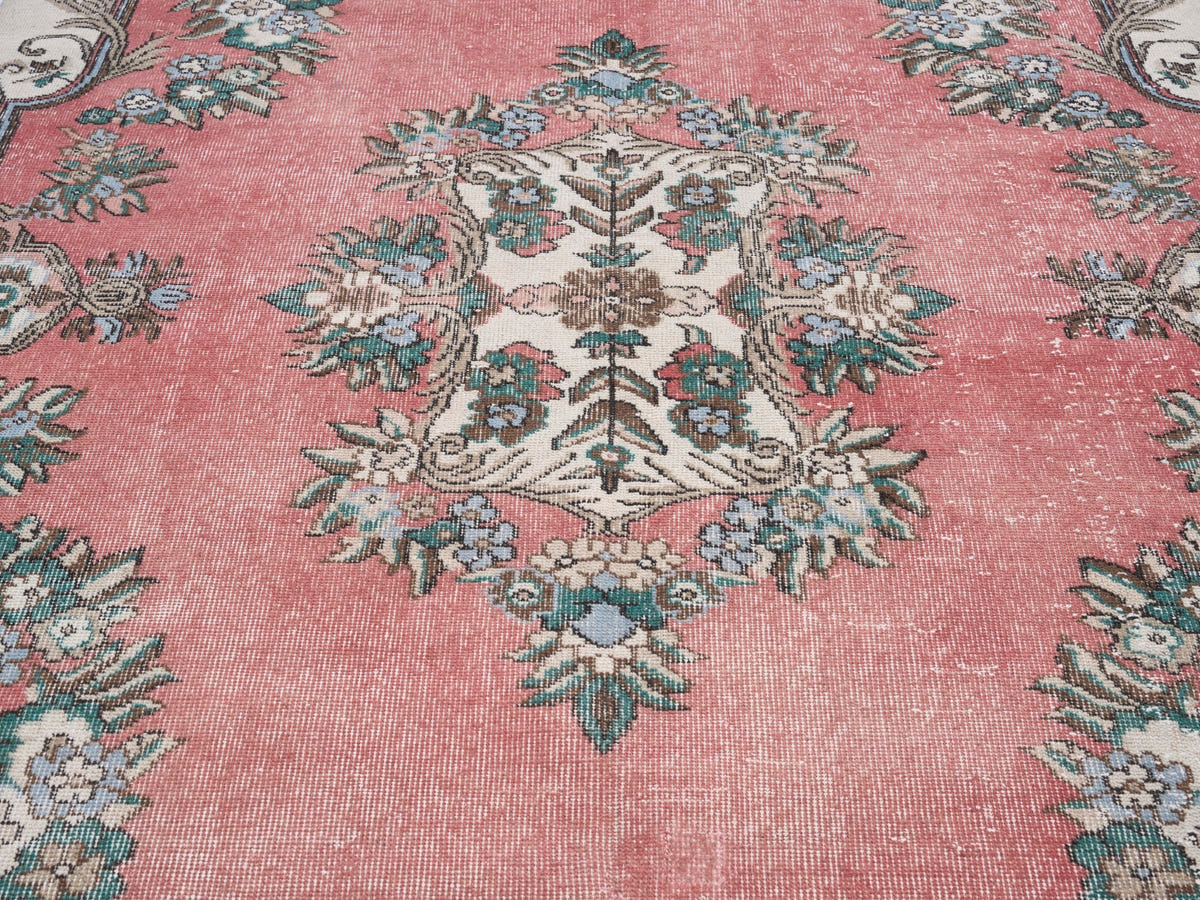 8812, Turkish Isparta Area Rug