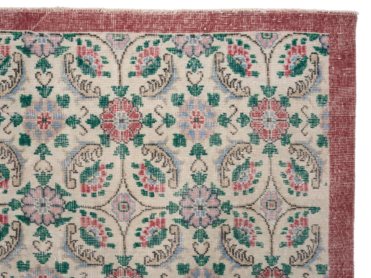 8811, Turkish Isparta Area Rug