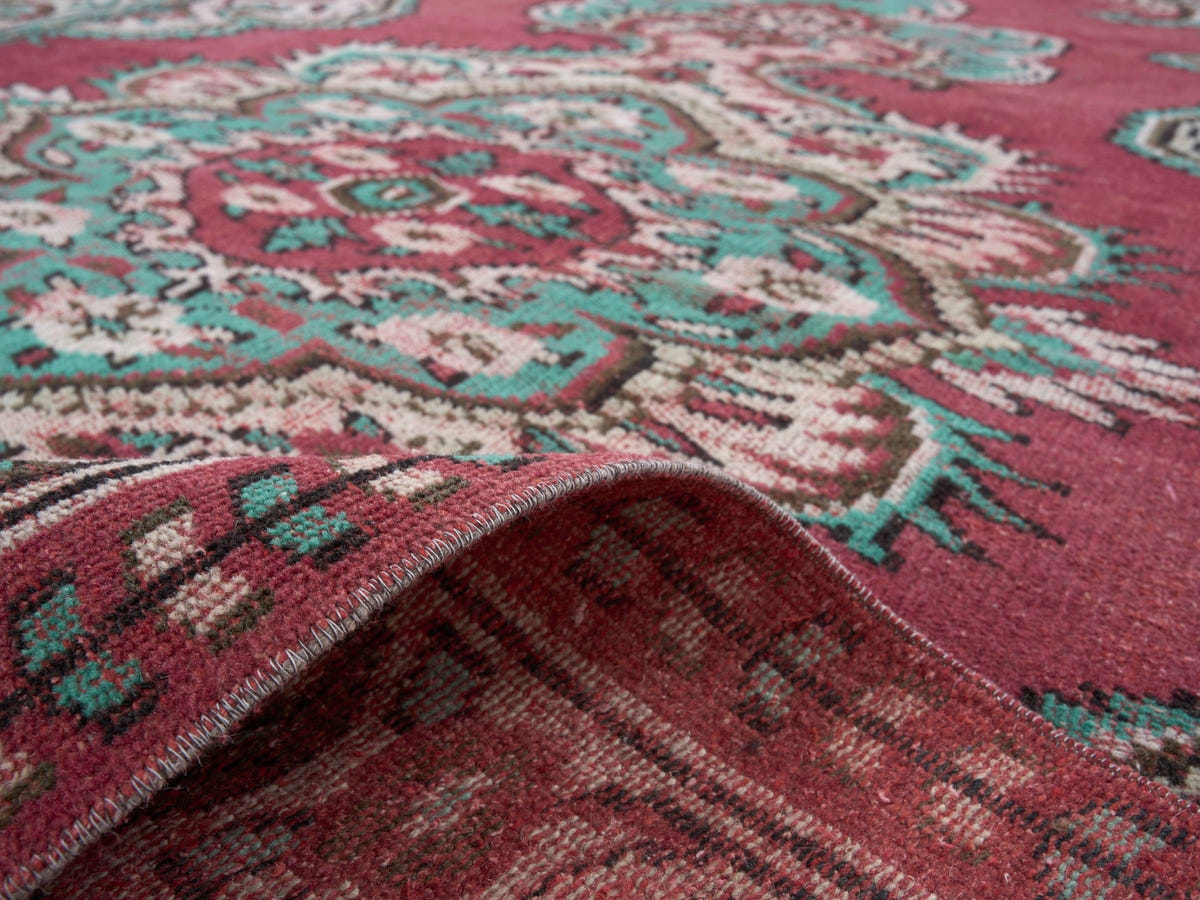 8803, Turkish Manisa Area Rug