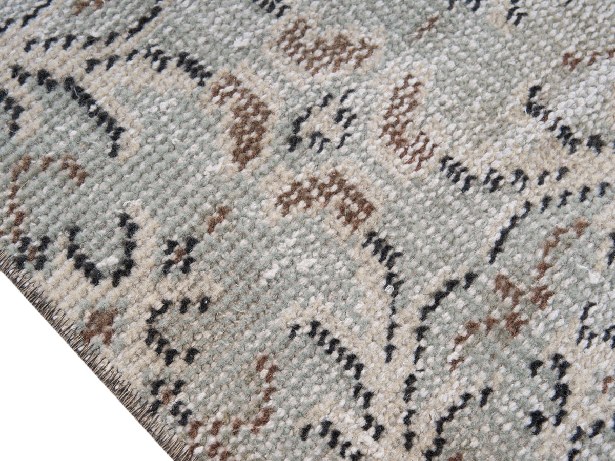 8788, Turkish Manisa Area Rug
