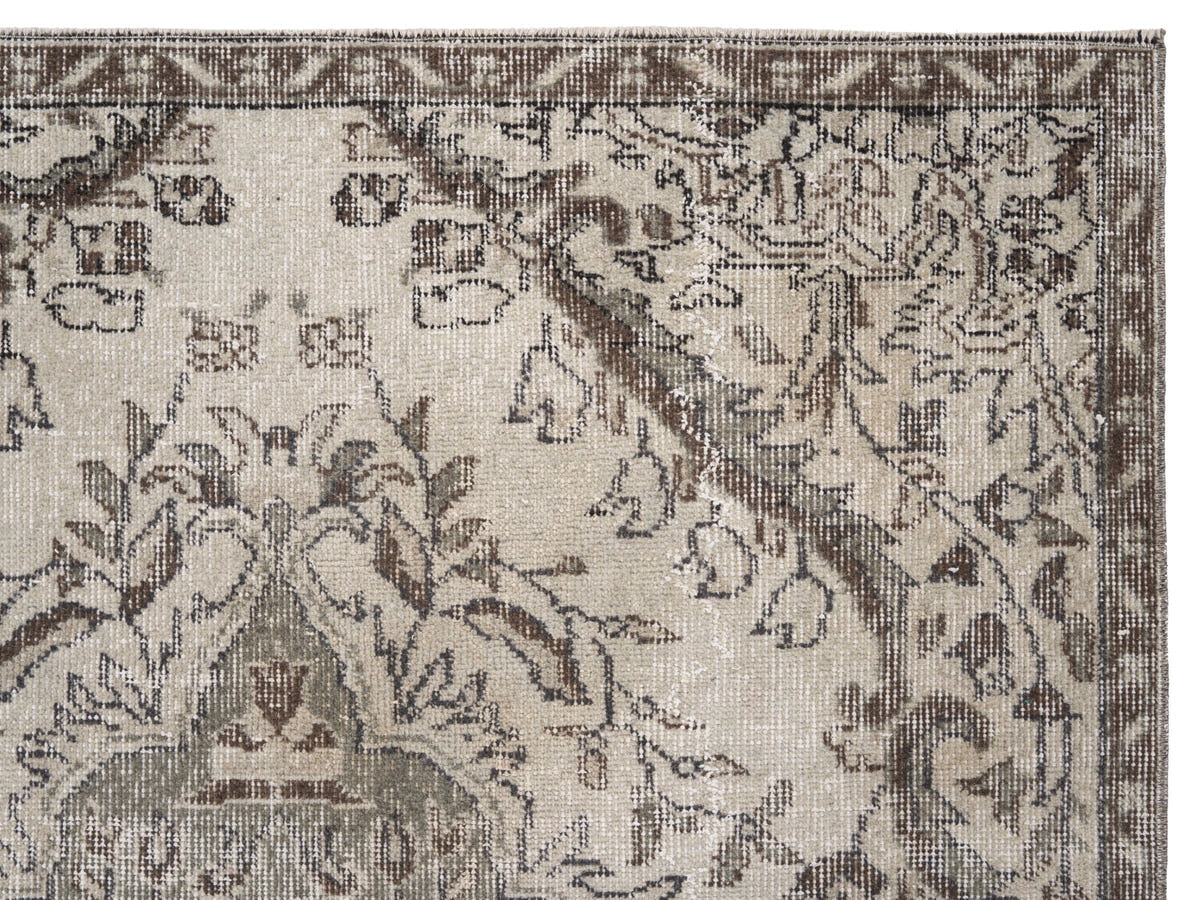 8780, Turkish Isparta Area Rug