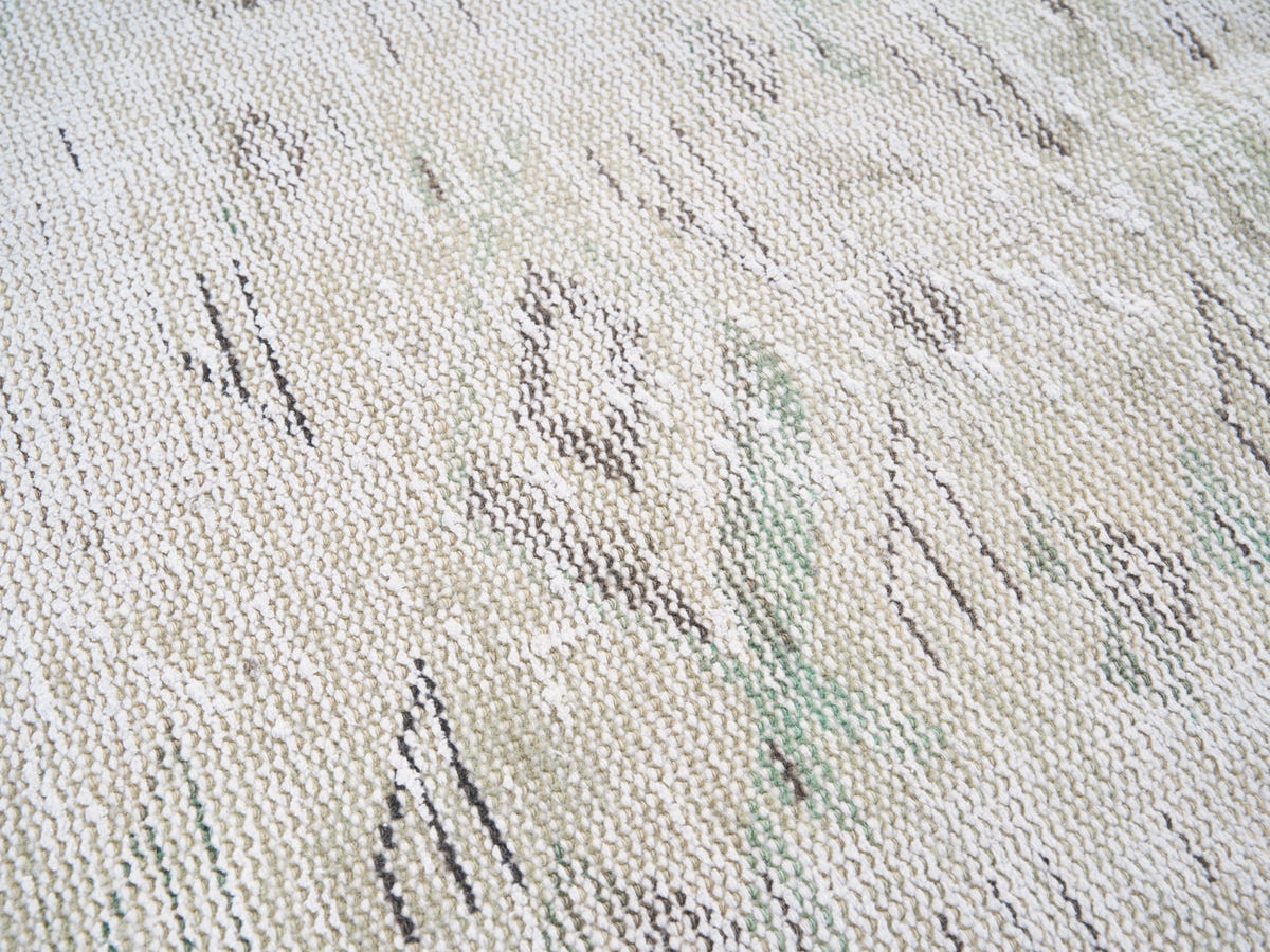 8767, Turkish Manisa Area Rug