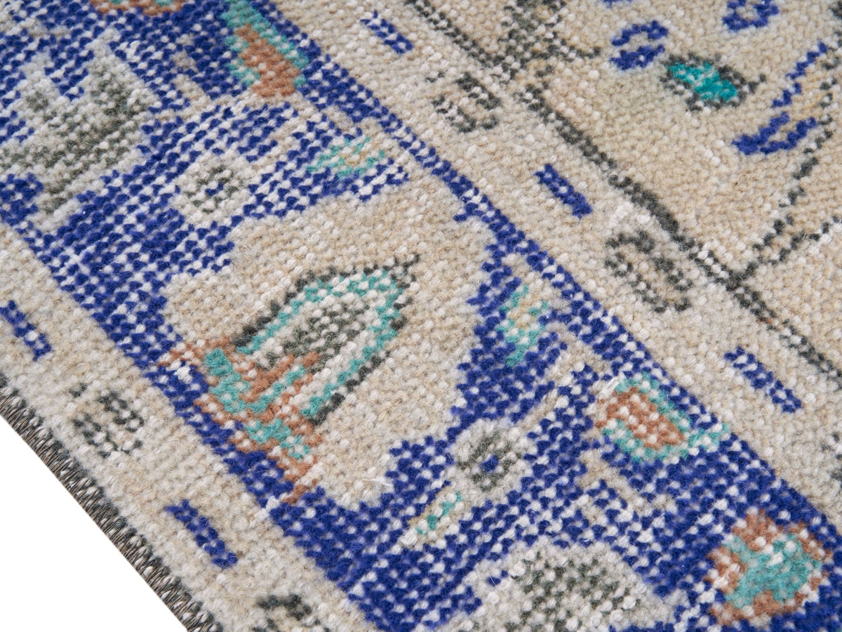 8759, Turkish Manisa Area Rug