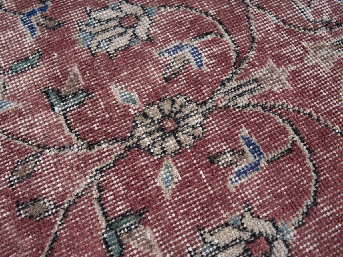 8738, Turkish Isparta Area Rug