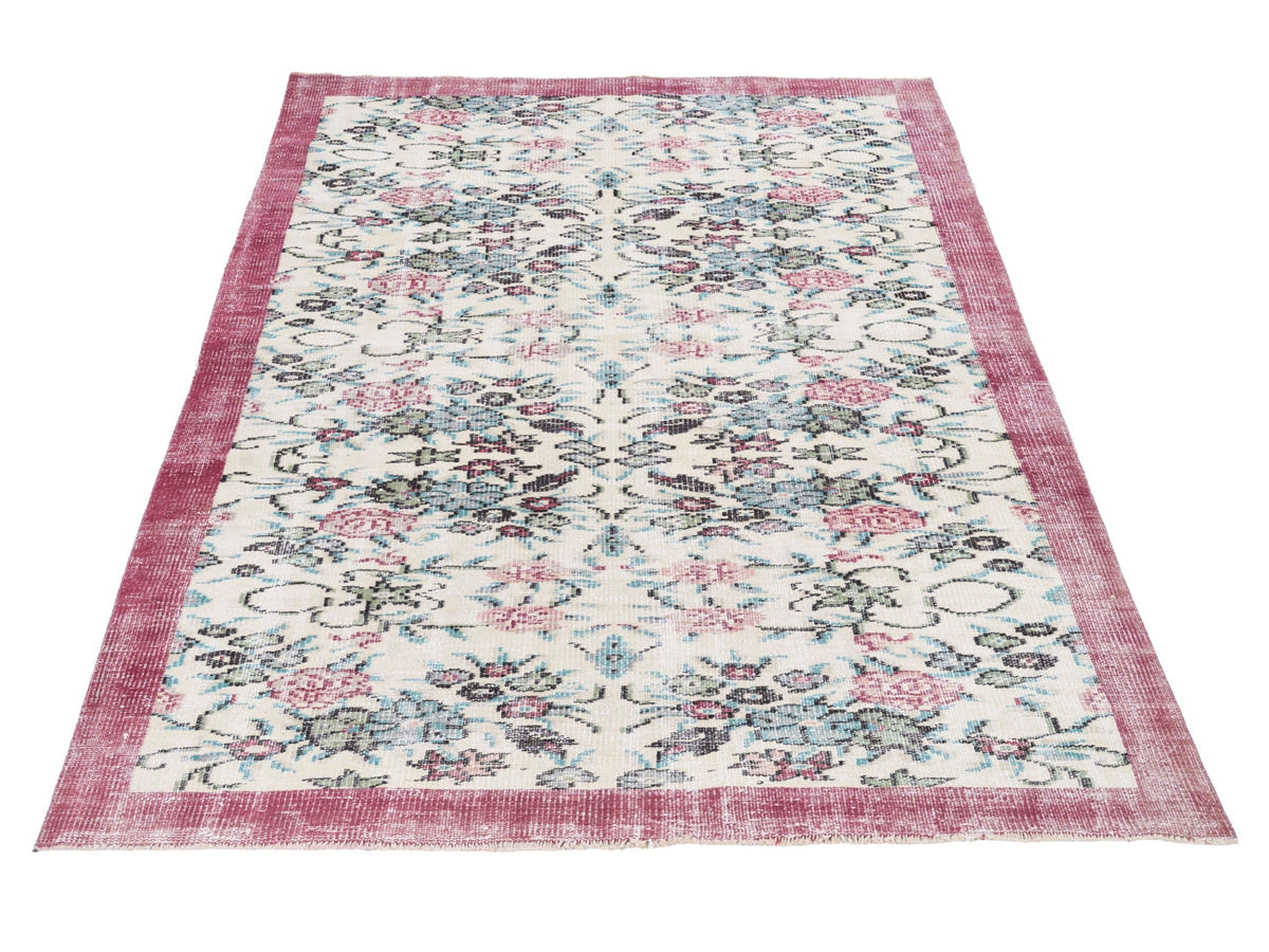 8729, Turkish Manisa Area Rug