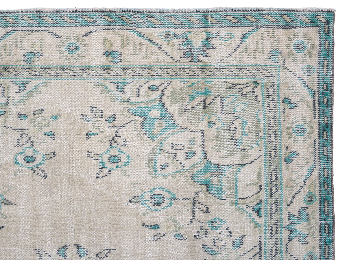 8695, Turkish Manisa Area Rug