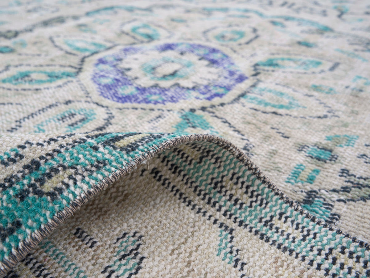 8695, Turkish Manisa Area Rug