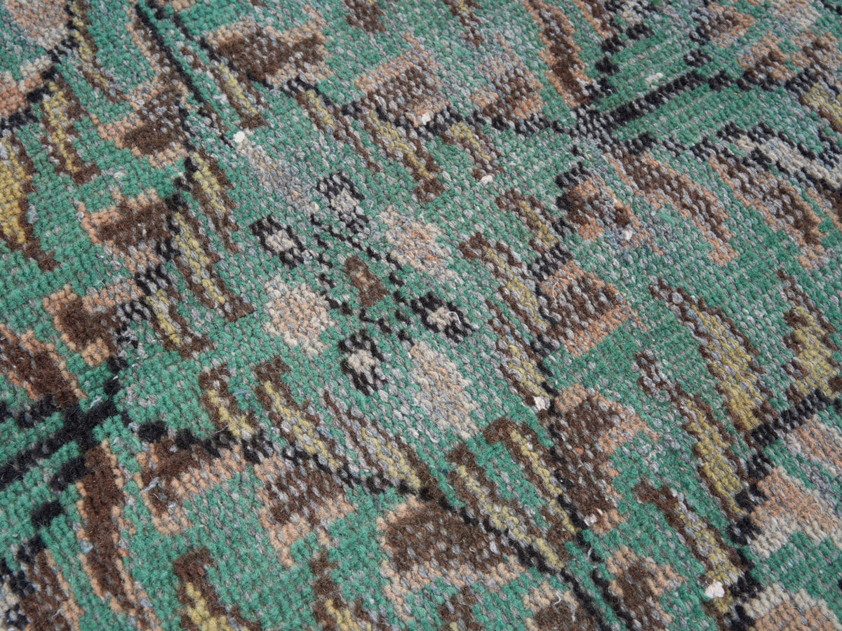 8685, Turkish Manisa Area Rug