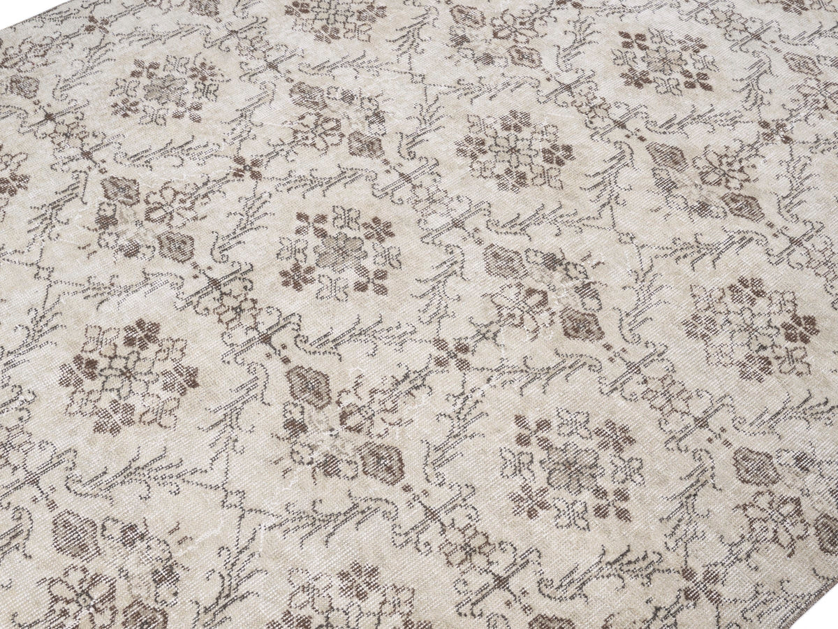 8768, Turkish Isparta Area Rug