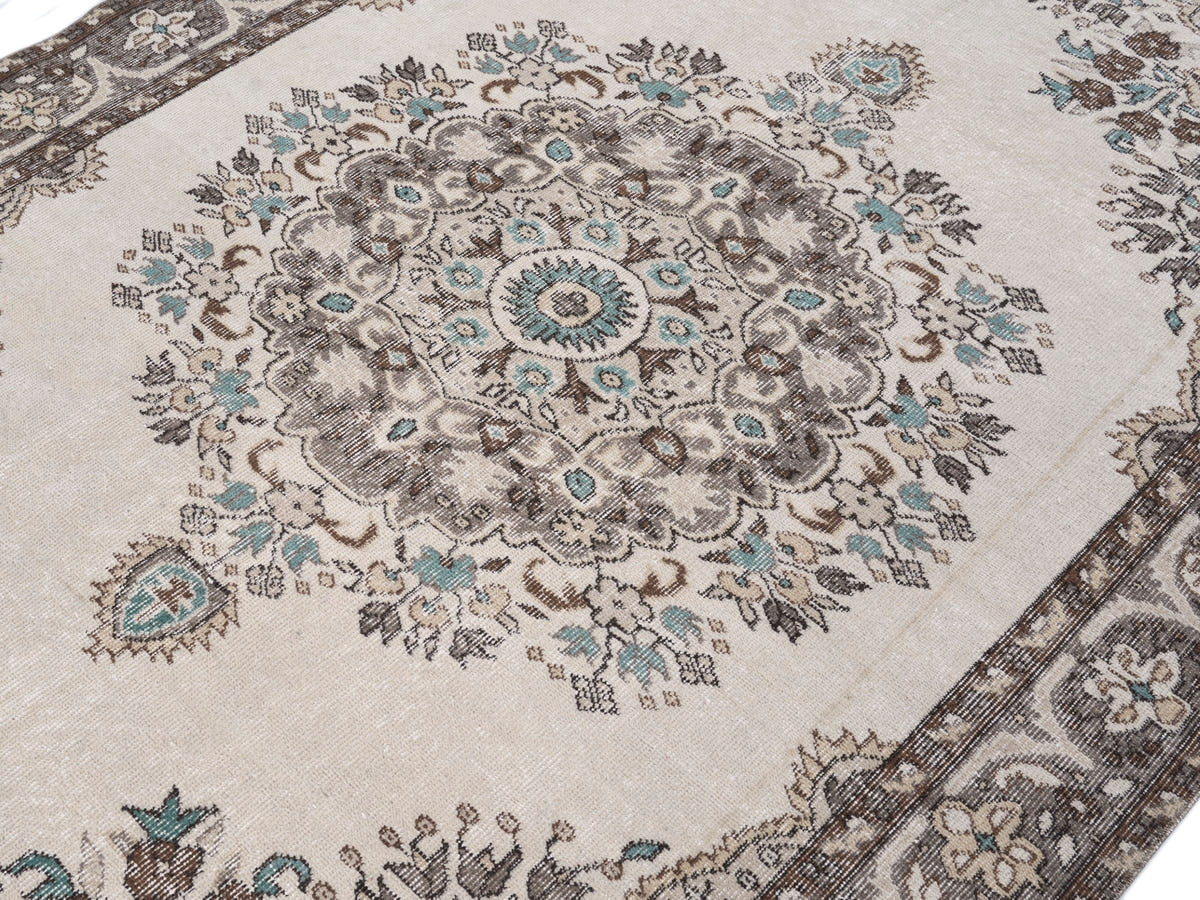 8754, Turkish Isparta Area Rug