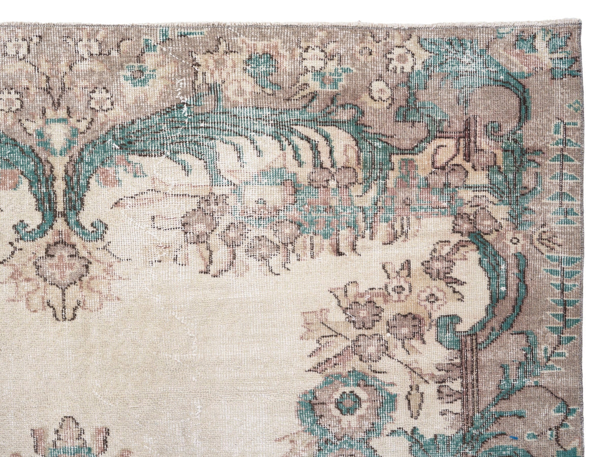8751, Turkish Isparta Area Rug