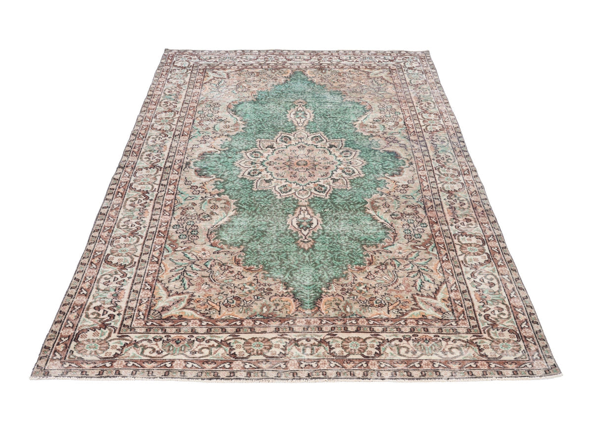8744, Turkish Isparta Area Rug