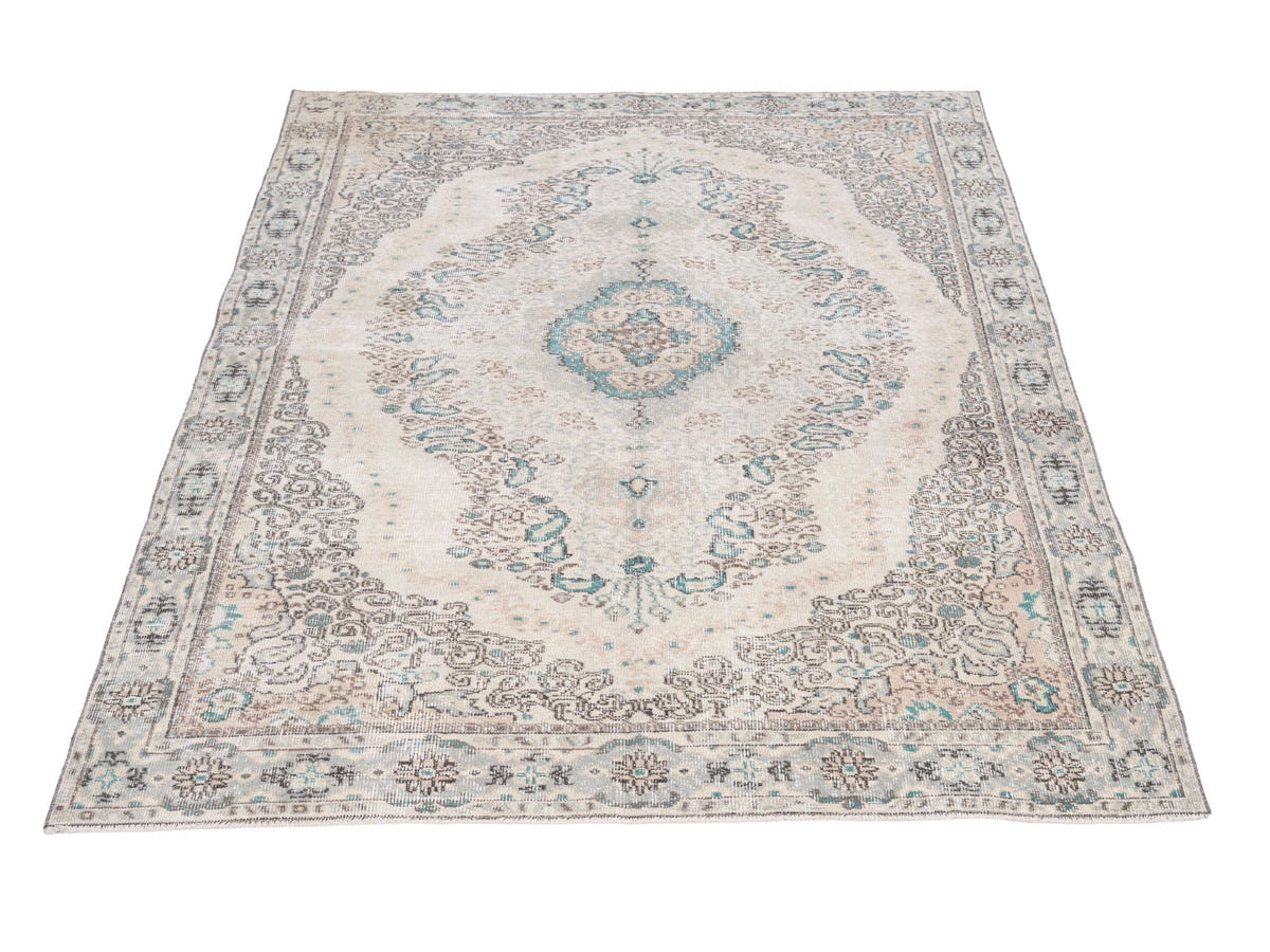 8739, Turkish Isparta Area Rug