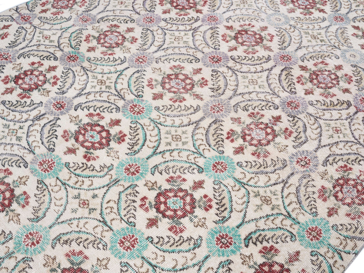 8736, Turkish Isparta Area Rug