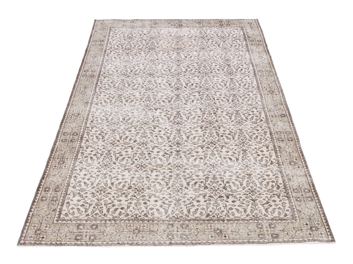 8696, Turkish Isparta Area Rug