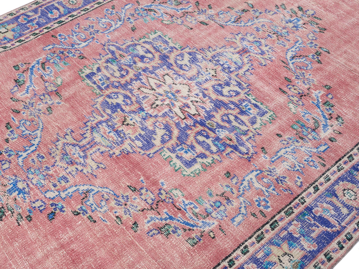 8693, Turkish Manisa Area Rug