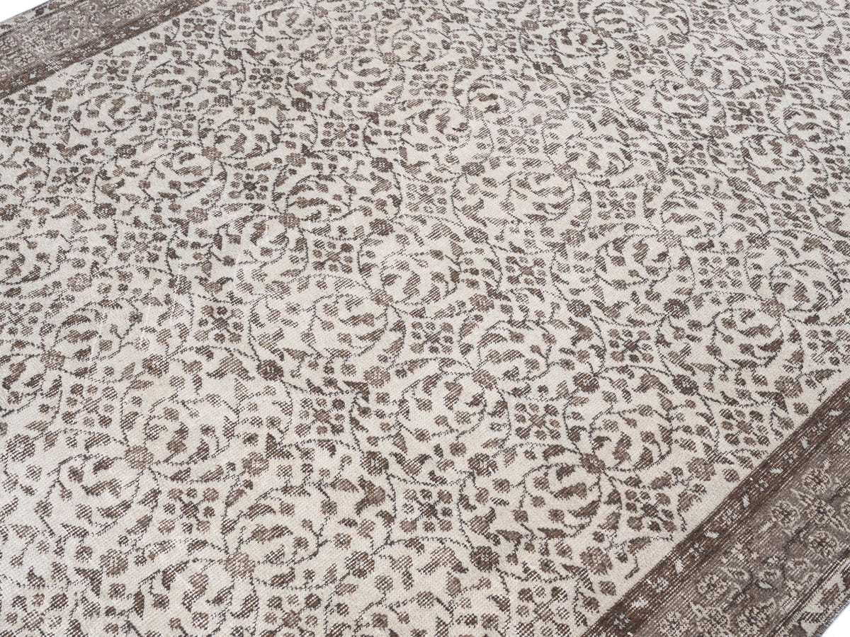 8676, Turkish Isparta Area Rug