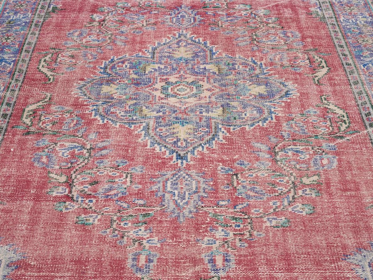 8664, Turkish Manisa Area Rug