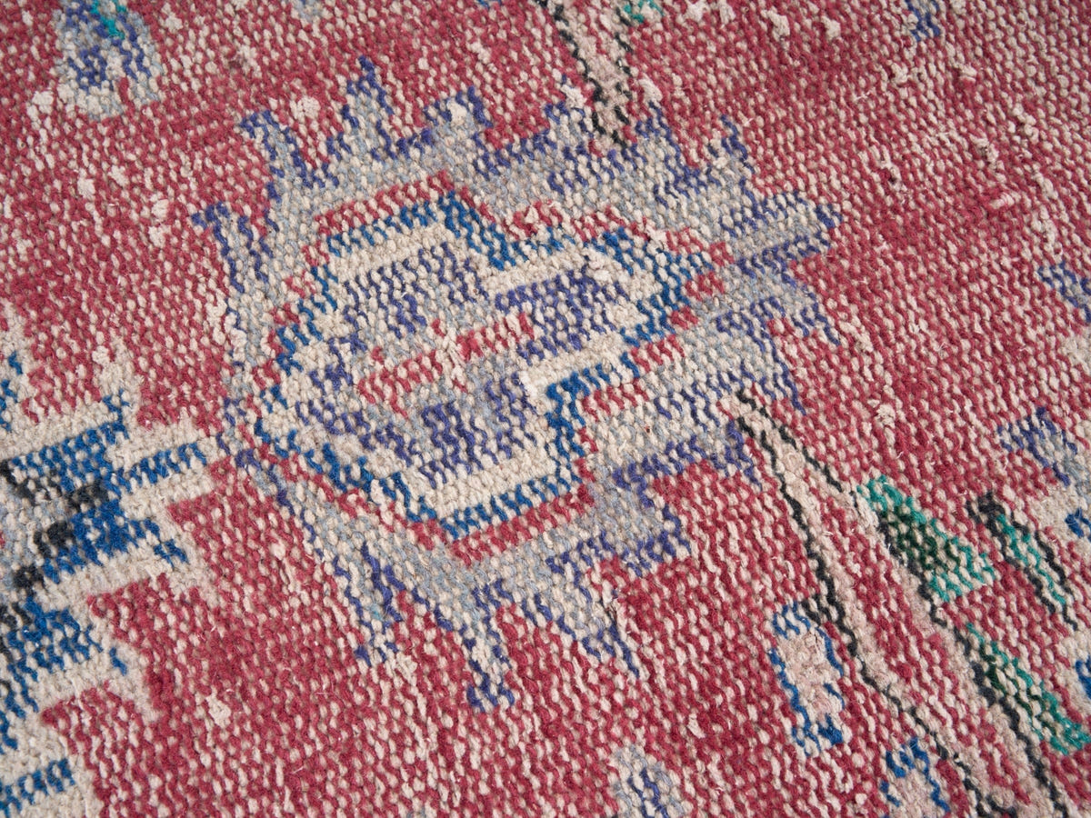 8664, Turkish Manisa Area Rug