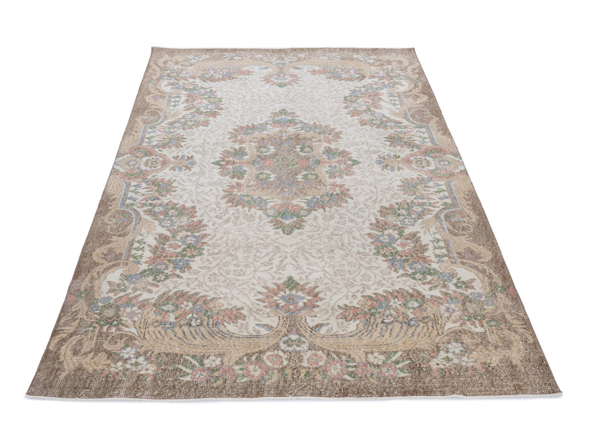 8041, Turkish Isparta Area Rug