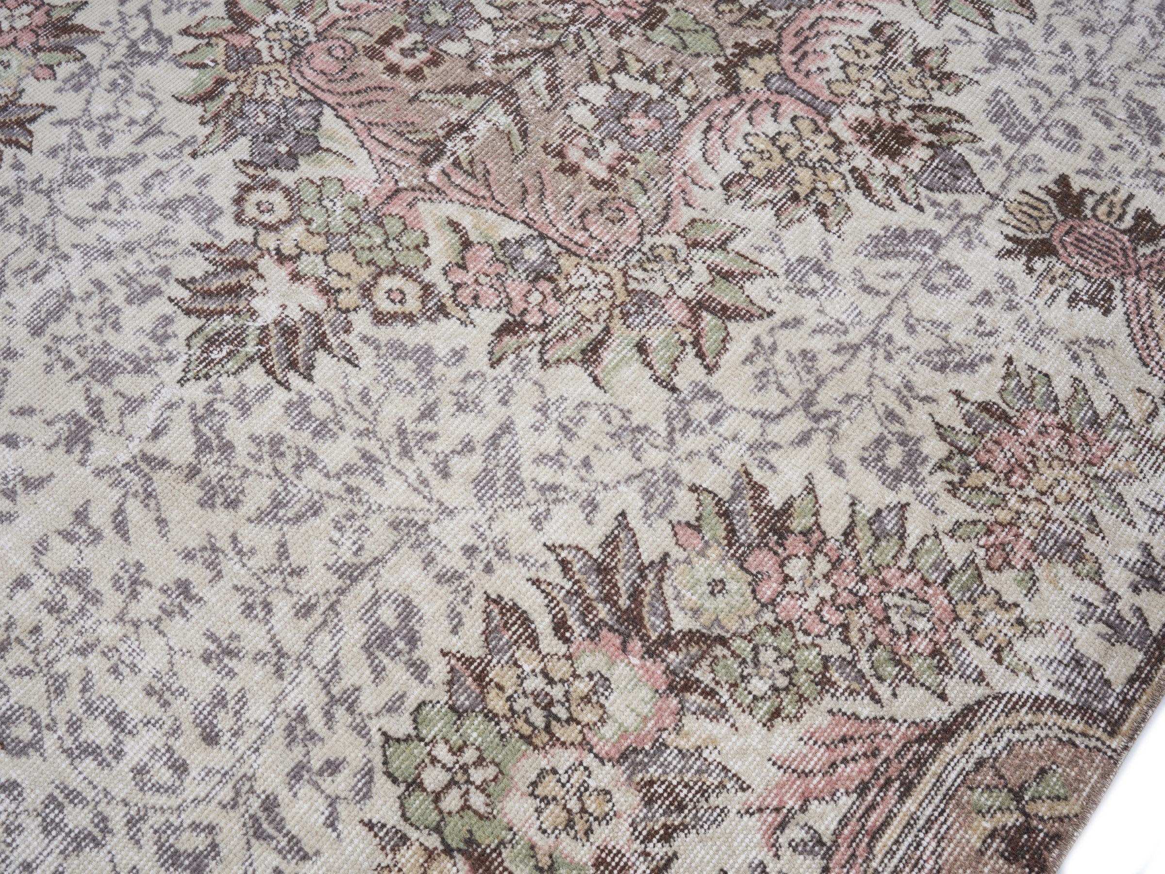Turkish Isparta area rug in cream and rose, view 5 of 10