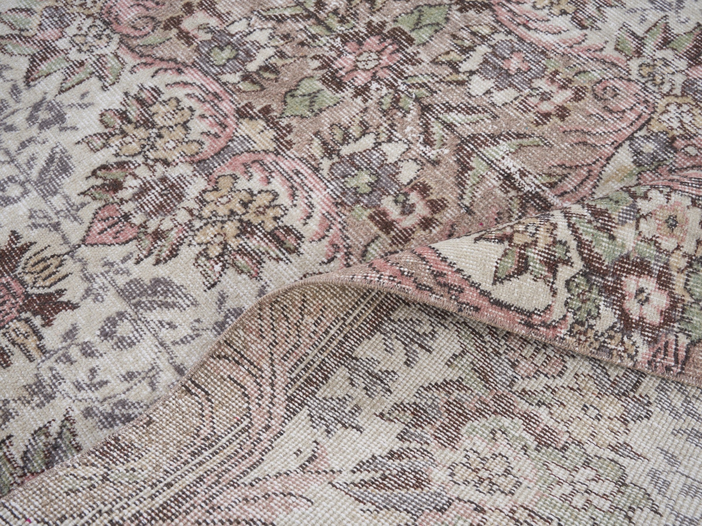 Turkish Isparta area rug in cream and rose, view 9 of 10