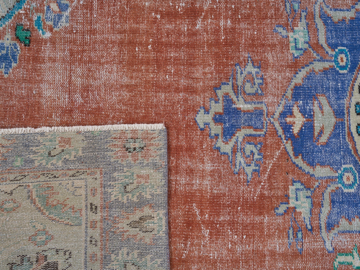 8067, Turkish Manisa Area Rug