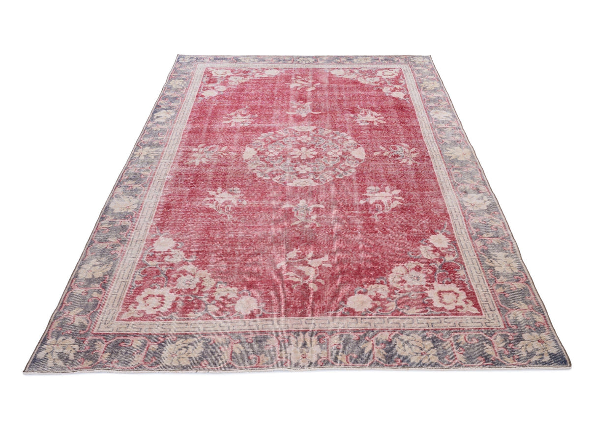 8228, Turkish Isparta Area Rug