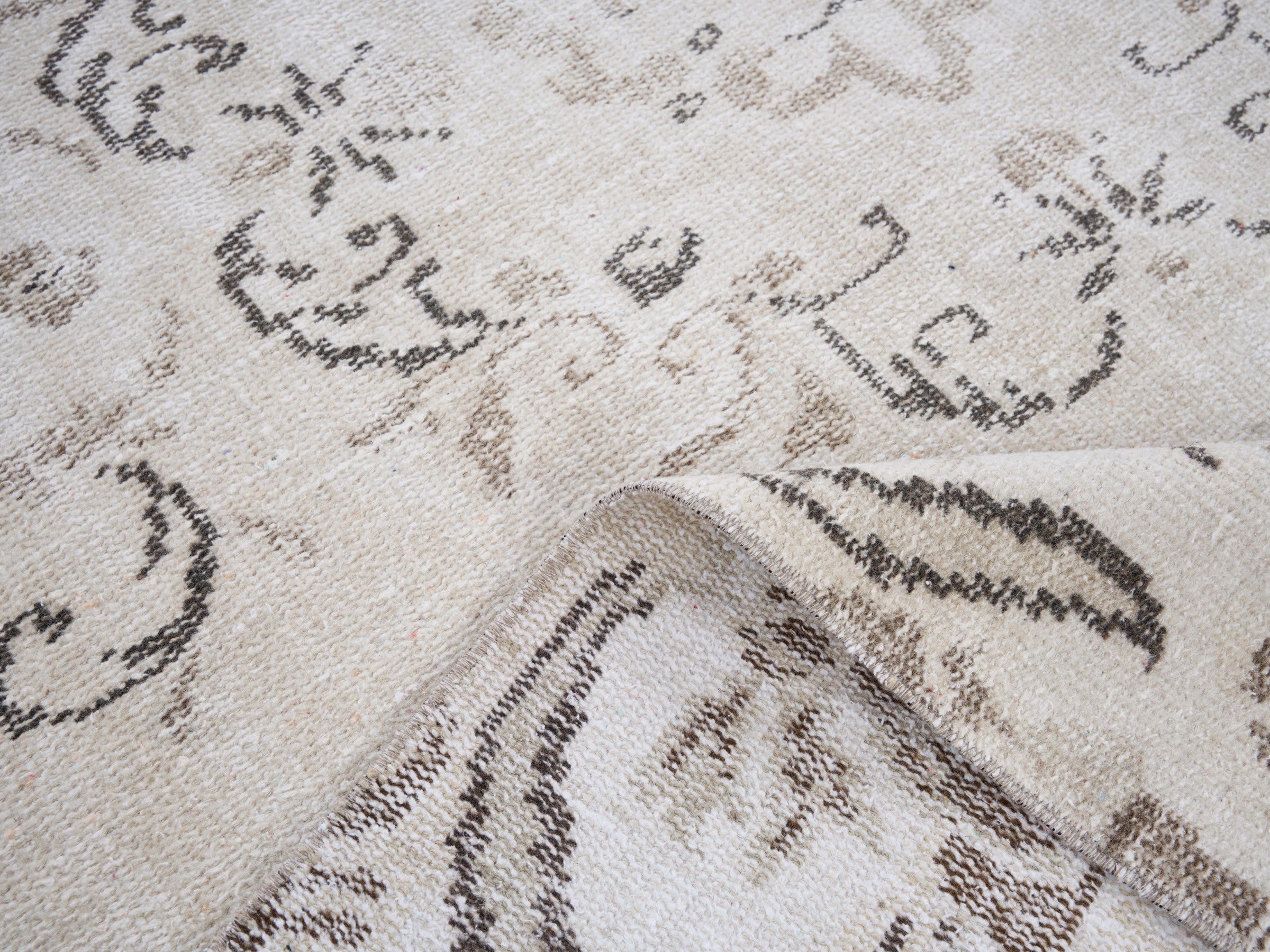 Turkish Manisa area rug in cream and taupe, view 9 of 10