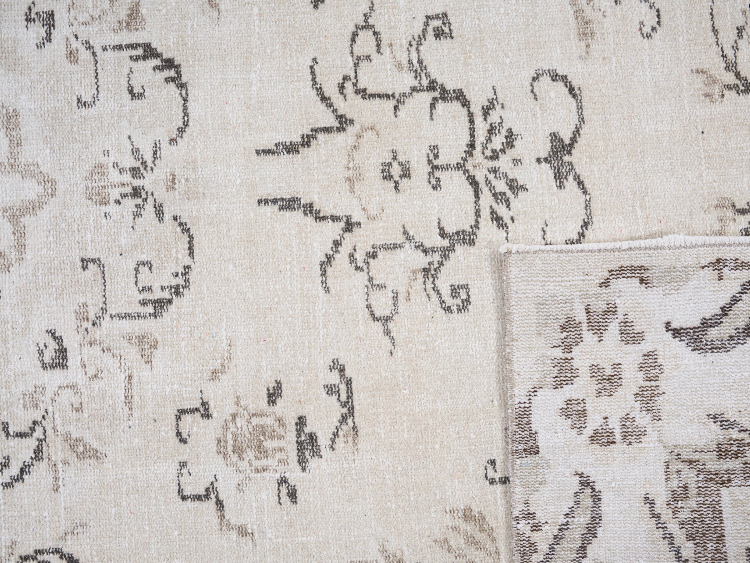 Turkish Manisa area rug in cream and taupe, view 10 of 10