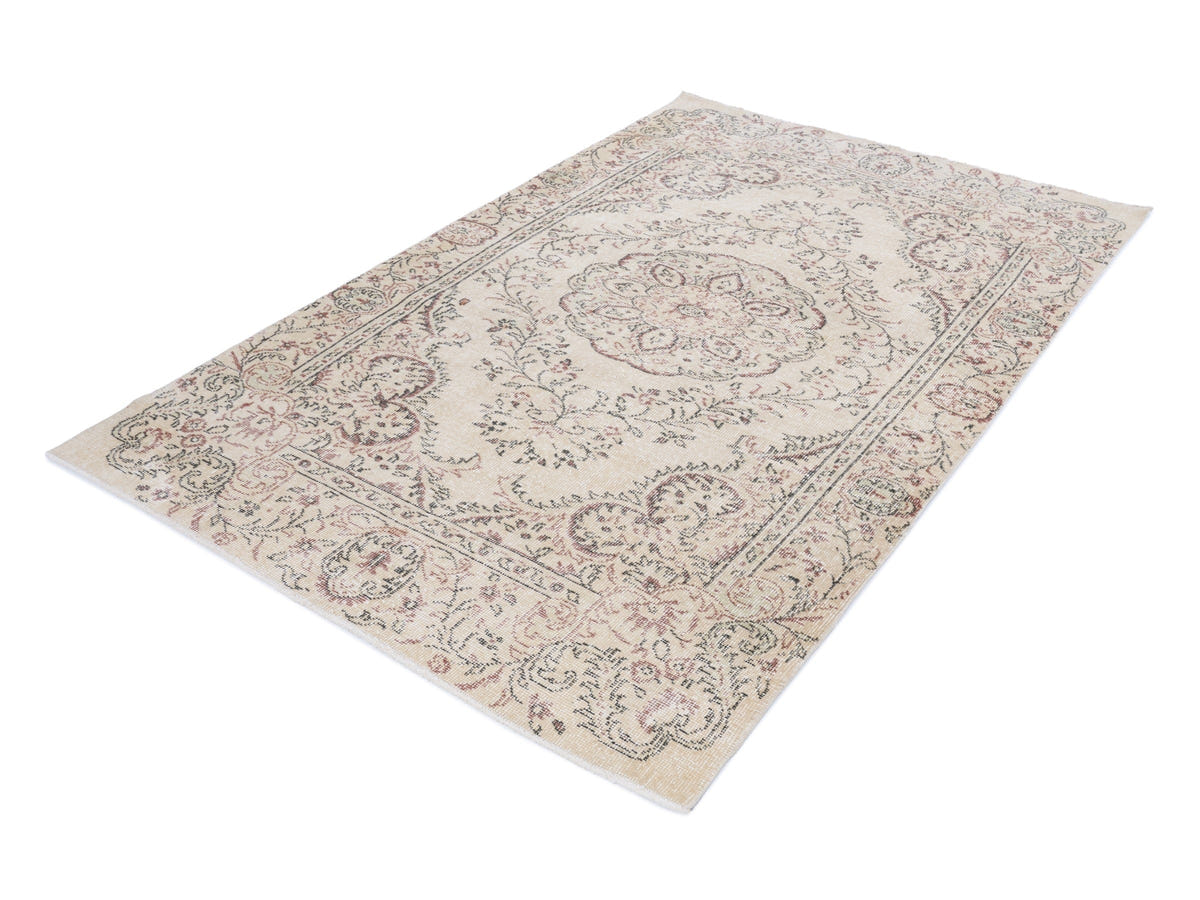 8197, Turkish Manisa Area Rug